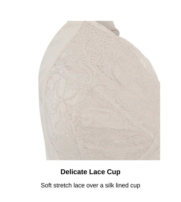 Close-up of the delicate lace cup on the Glacie non-wired pocketed mastectomy bra, JulieMay Lingerie